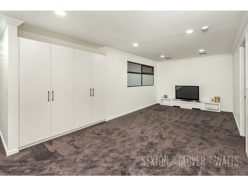 8 Park Terrace, Mount Barker SA 5251