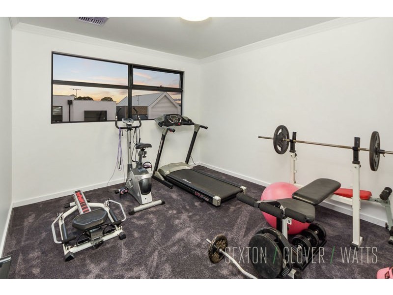 8 Park Terrace, Mount Barker SA 5251