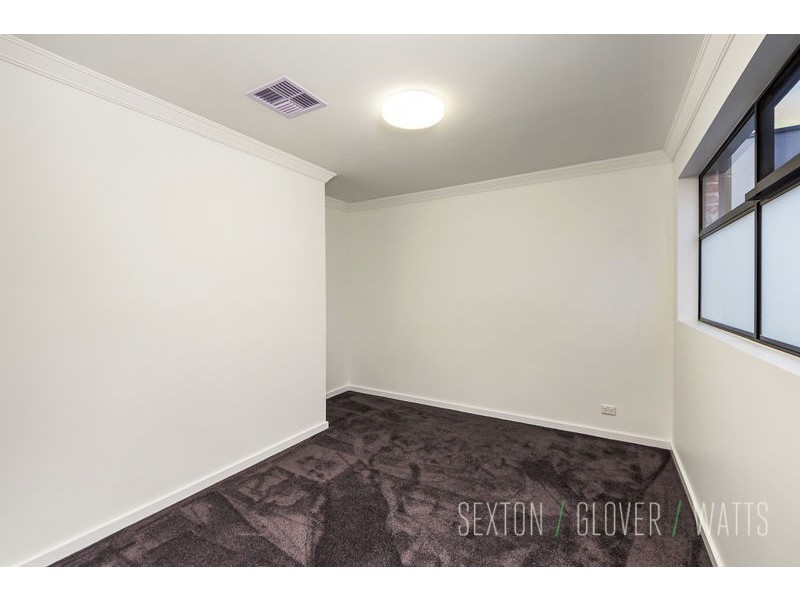 8 Park Terrace, Mount Barker SA 5251