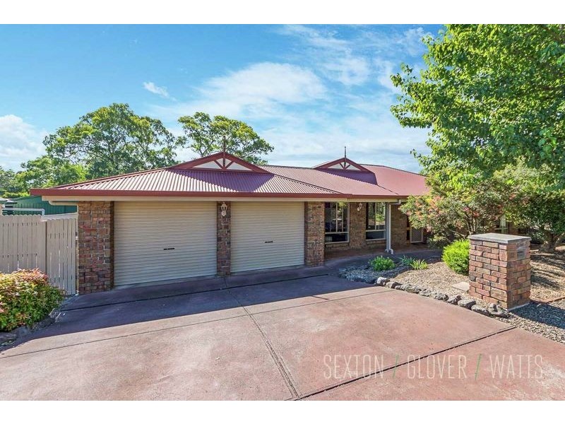 13 Ware Close, Mount Barker SA 5251