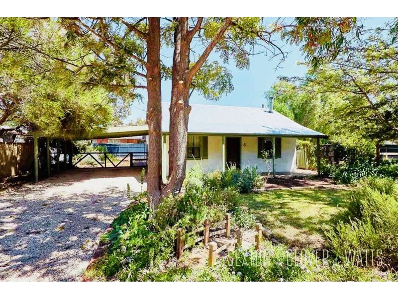 4 Queen Street, Strathalbyn SA 5255