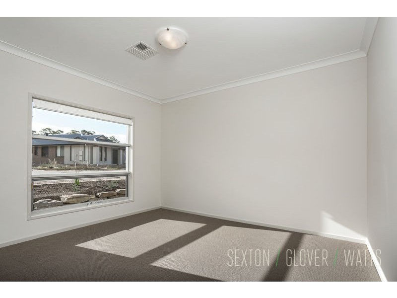 14 Parkindula Drive, Mount Barker SA 5251