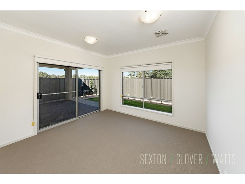 16 Parkindula Drive, Mount Barker SA 5251