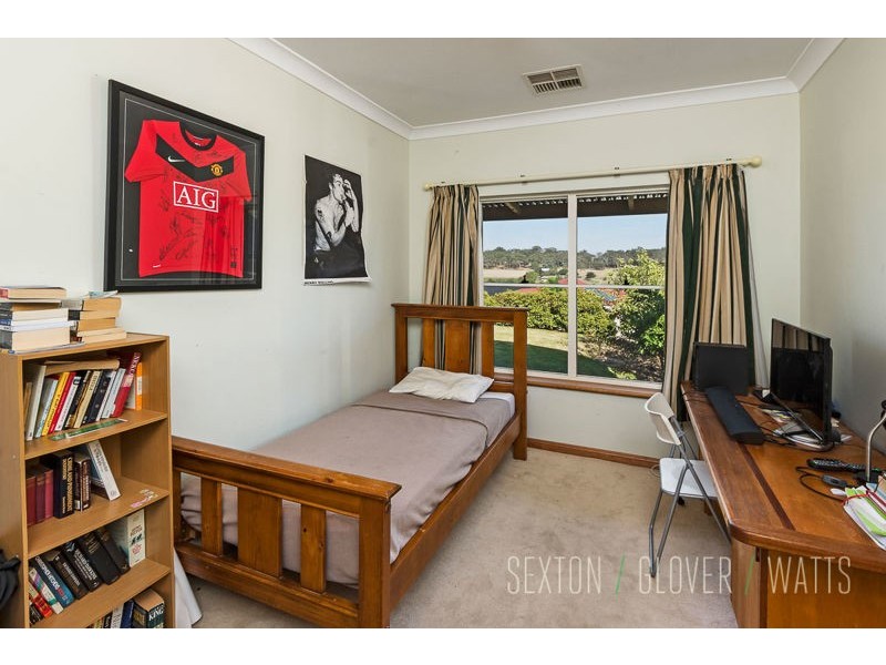 1 Taramore Close, Littlehampton SA 5250