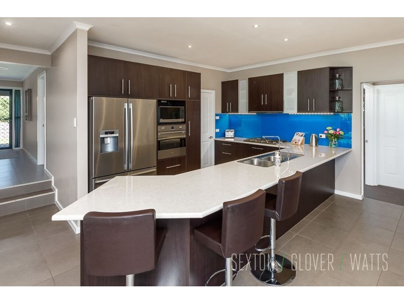 9 Silhouette Street, Mount Barker SA 5251