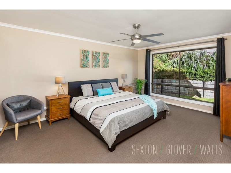 9 Silhouette Street, Mount Barker SA 5251