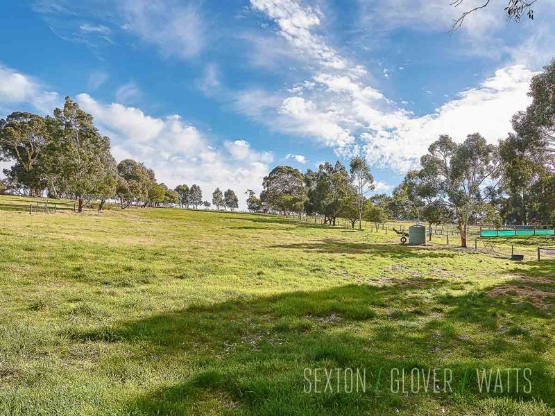 192 Broadbent Road, Macclesfield SA 5153