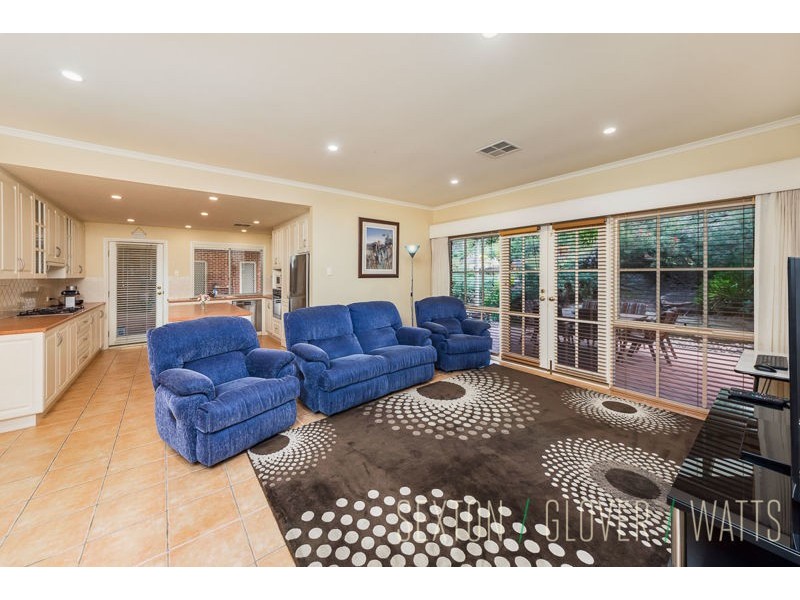13 Waterford Avenue, Mount Barker SA 5251