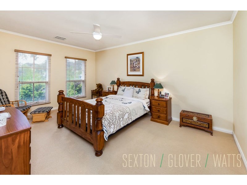 13 Waterford Avenue, Mount Barker SA 5251