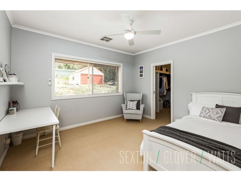 13 Waterford Avenue, Mount Barker SA 5251