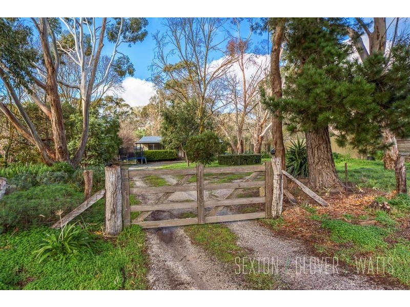 6 Hawthorn Street, Dawesley SA 5252