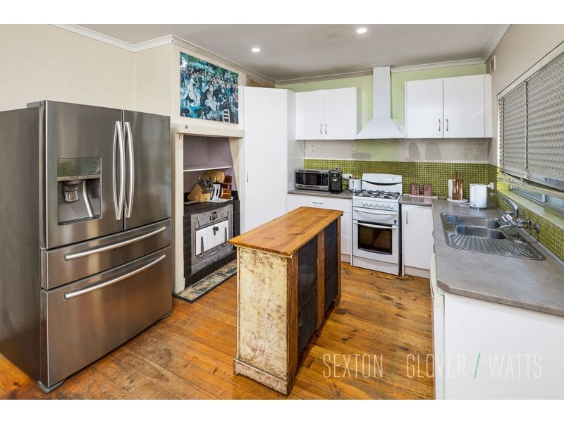 32 Cameron Road, Mount Barker SA 5251