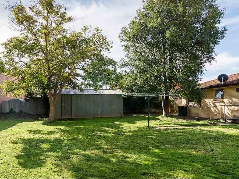 2 Rankine Street, Strathalbyn SA 5255