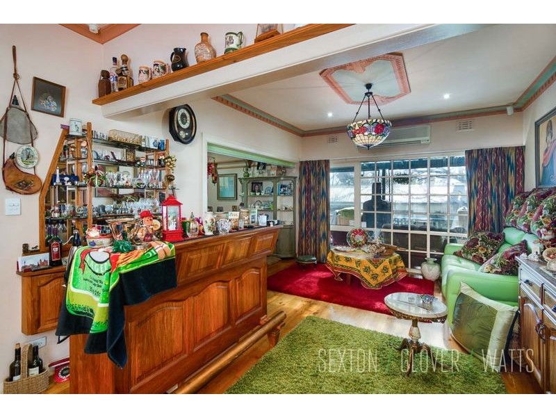 9 Pine Avenue, Hahndorf SA 5245