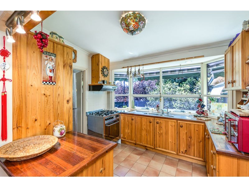 9 Pine Avenue, Hahndorf SA 5245