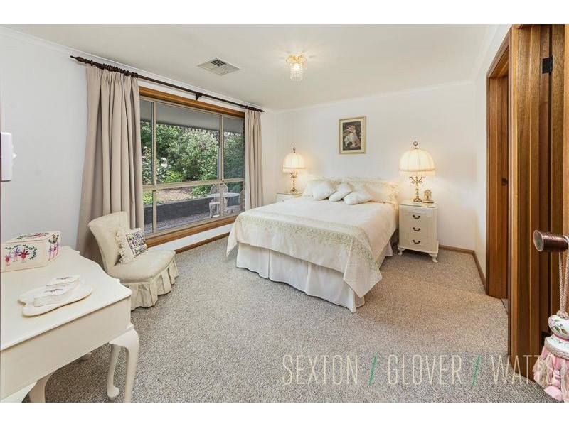 12 Heinrich Court, Mount Barker SA 5251