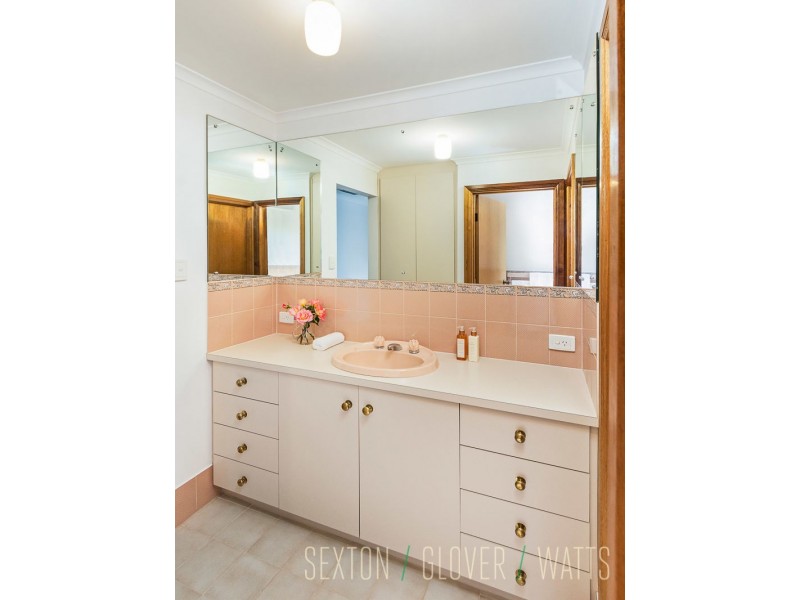 12 Heinrich Court, Mount Barker SA 5251