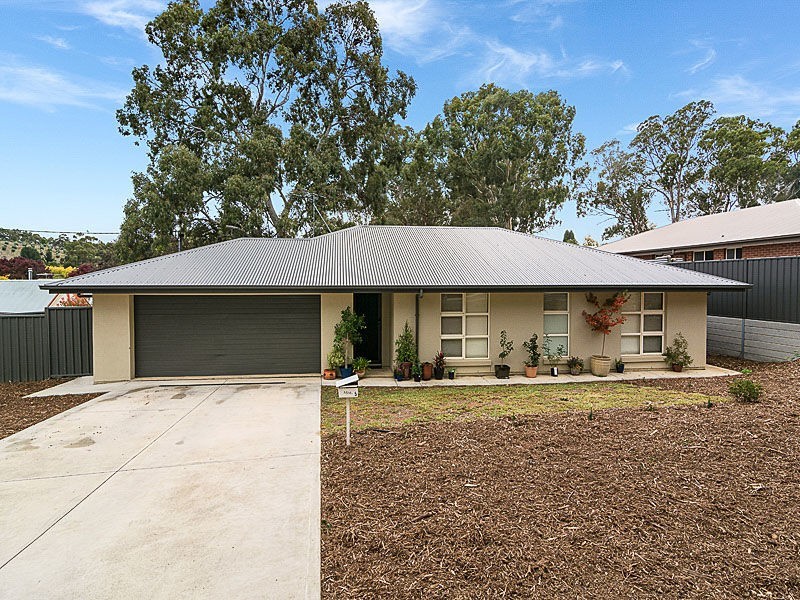 5 Hallett Road, Littlehampton SA 5250