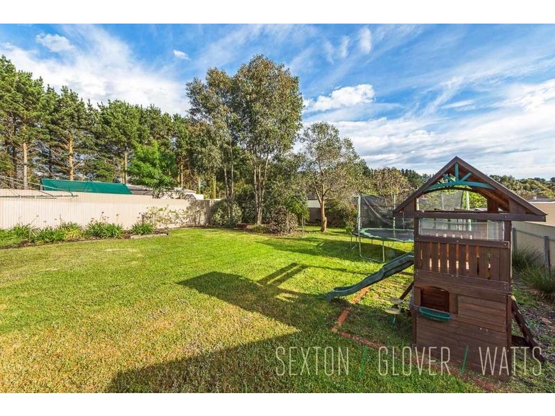 10 Decaux Place, Mount Compass SA 5210