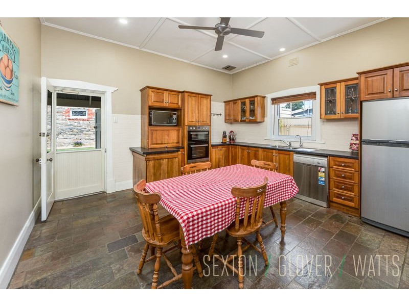 8 August Street, Birdwood SA 5234