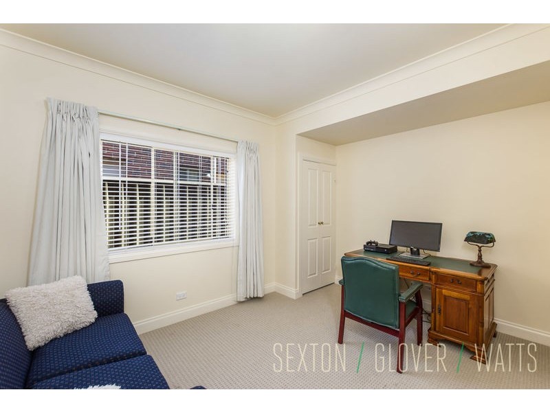 29 Memorial Drive, Mount Barker SA 5251