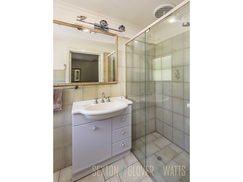 34 Gleneagles Road, Mount Osmond SA 5064