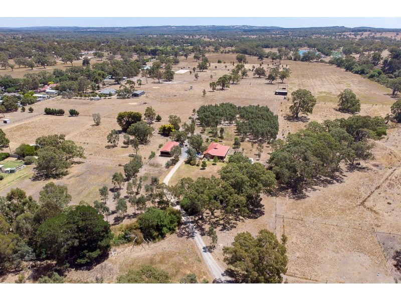 21 Battunga Road, Meadows SA 5201