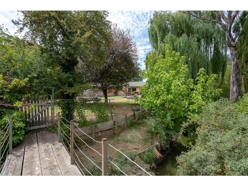 29 Cameron Road, Mount Barker SA 5251
