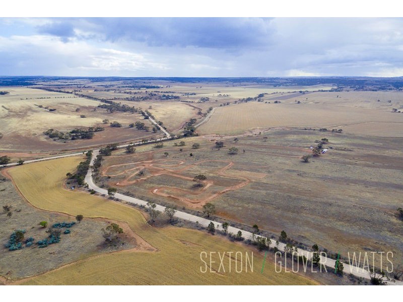 998 Law Road, Rockleigh SA 5254