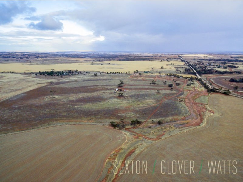 998 Law Road, Rockleigh SA 5254