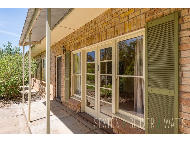 11 Milnes Road, Strathalbyn SA 5255