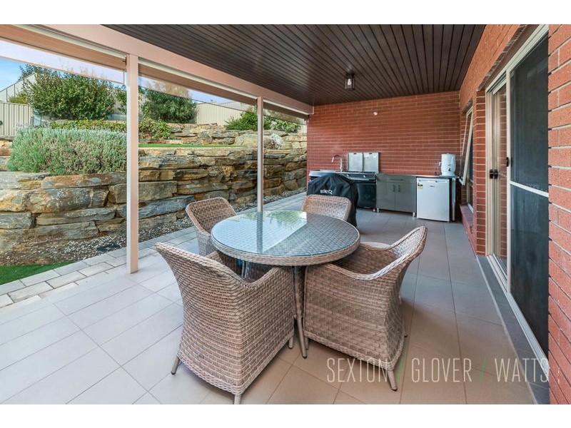 4 Ongloe Close, Mount Barker SA 5251