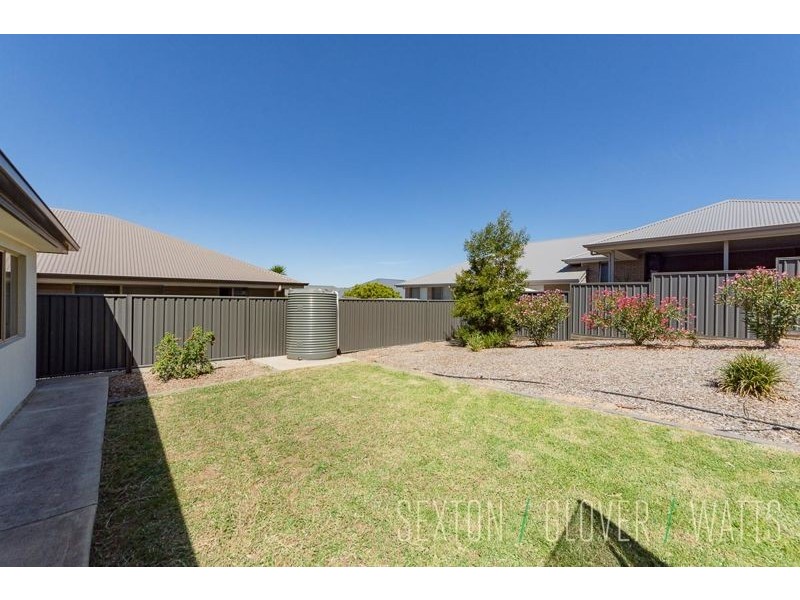 2 West Parkway, Mount Barker SA 5251