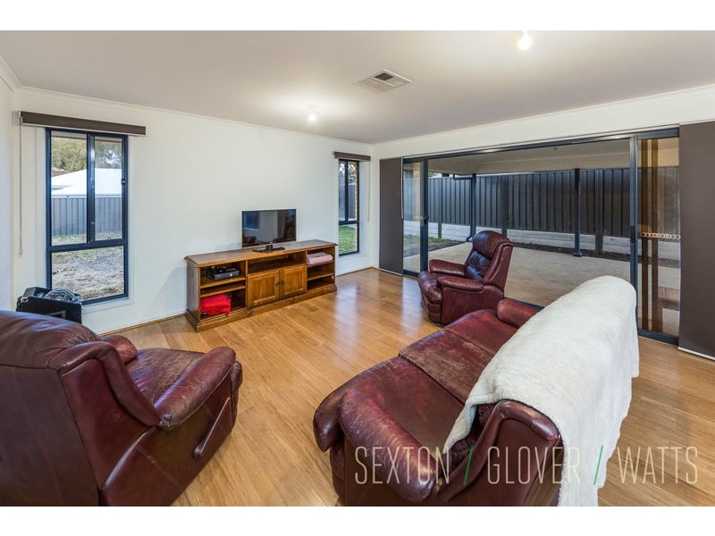 19 Macquarie Parade, Meadows SA 5201