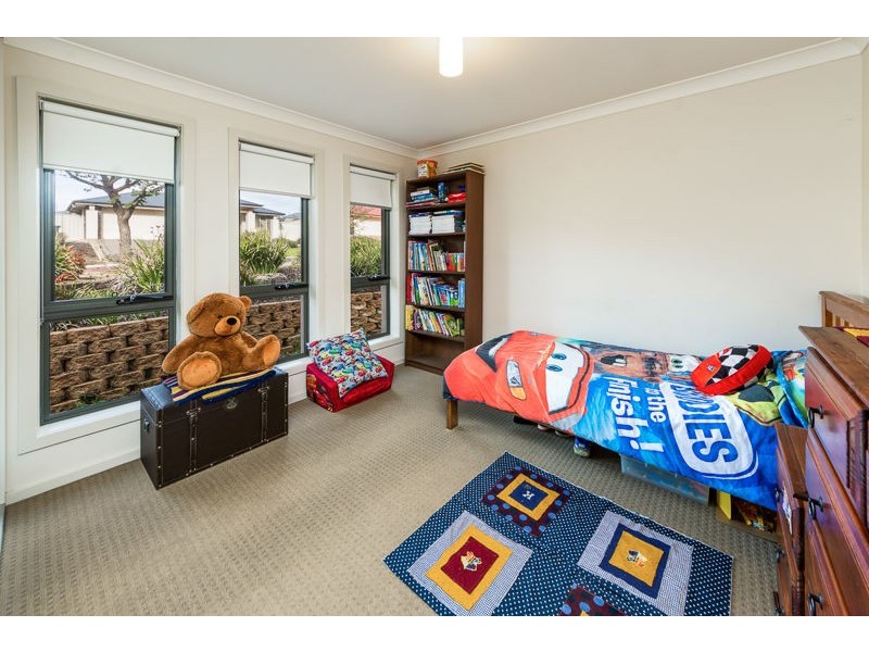 37 Douglas Drive, Mount Barker SA 5251