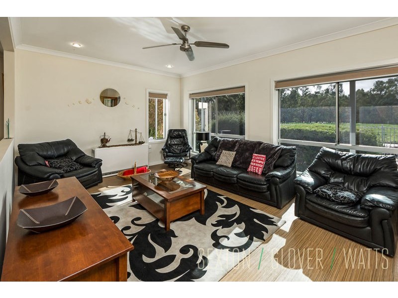 2 Olden Place, Mount Barker SA 5251