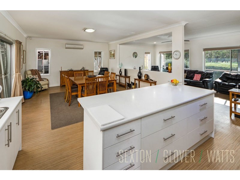 2 Olden Place, Mount Barker SA 5251