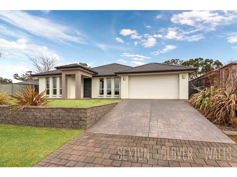 3 Biar Street, Mount Barker SA 5251