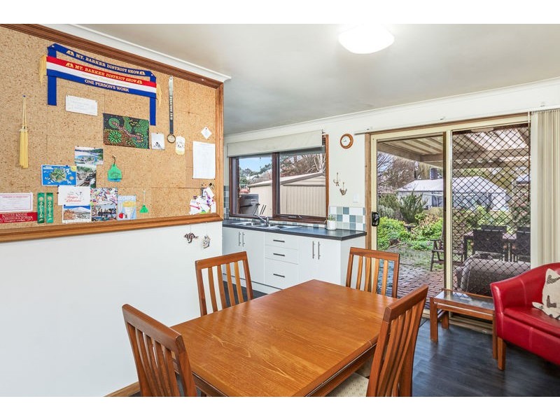 6 Lewis Avenue, Mount Barker SA 5251