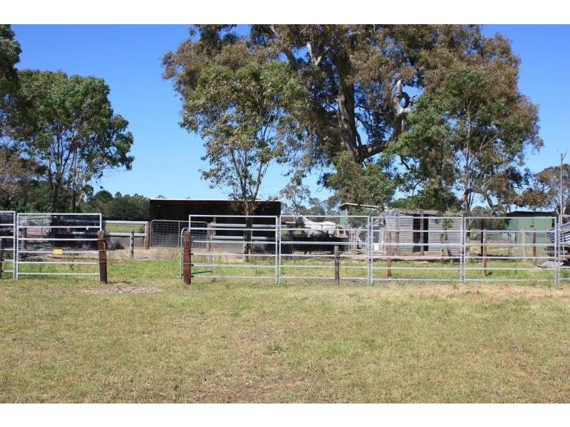 24A Brookman Rd, Meadows SA 5201