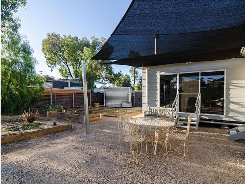 6 Hagen St, Callington SA 5254