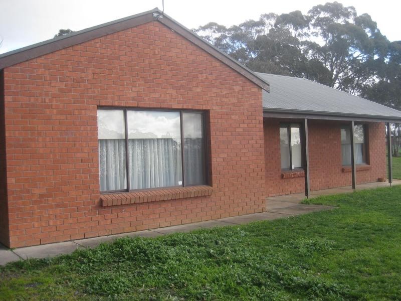 55 Shady Grove Rd, Balhannah SA 5242