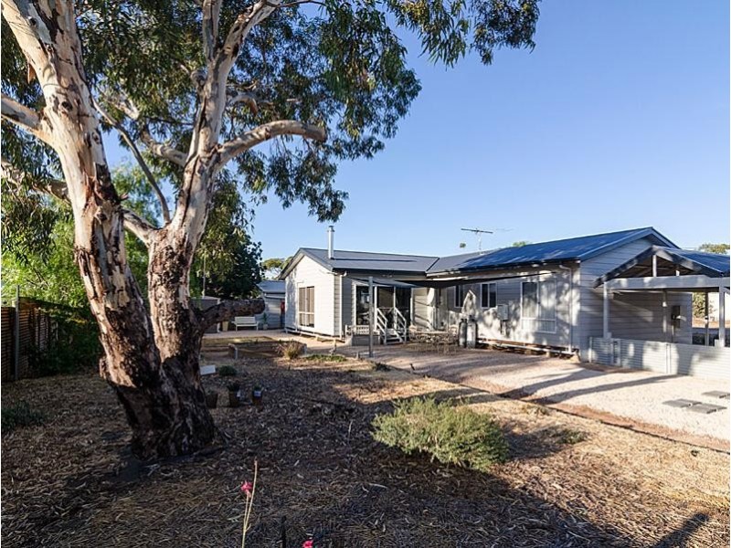 6 Hagen St, Callington SA 5254