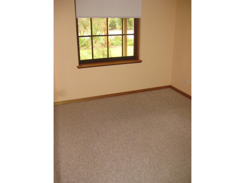 2/4 Margaret St, Woodside SA 5244