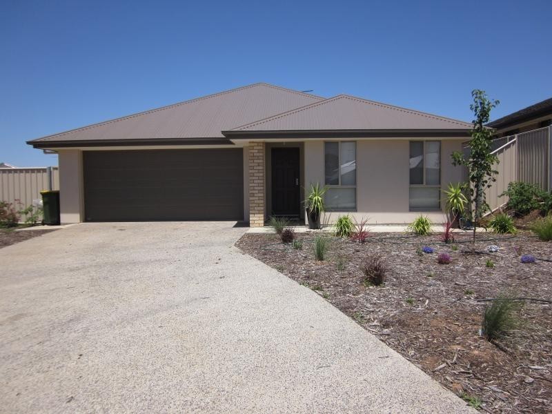75 Hampden Way, Strathalbyn SA 5255
