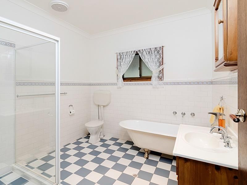 20 Jacaranda Dr, Woodside SA 5244