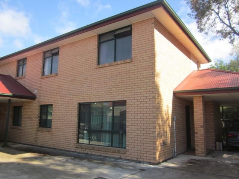 1/1A Druids Ave, Mount Barker SA 5251