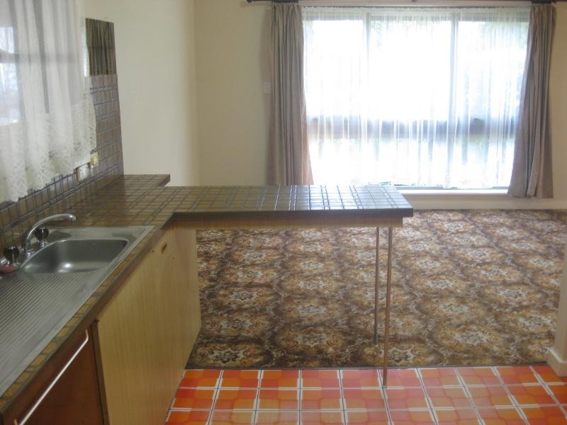 4 Post Office Rd, Woodside SA 5244