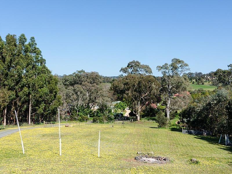 20 Joseph Rd, Blakiston SA 5250