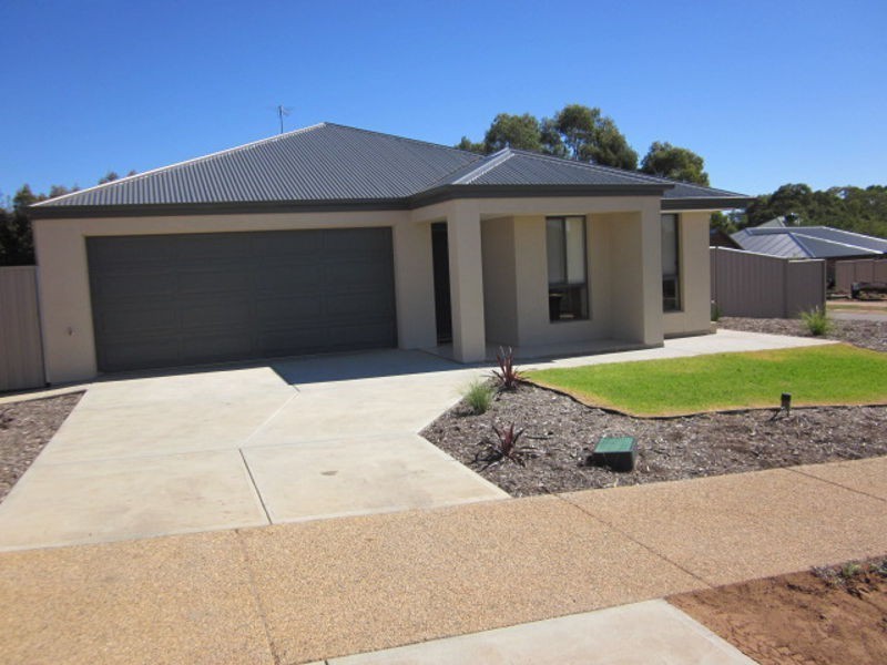 10 Charbray Ct, Mount Barker SA 5251
